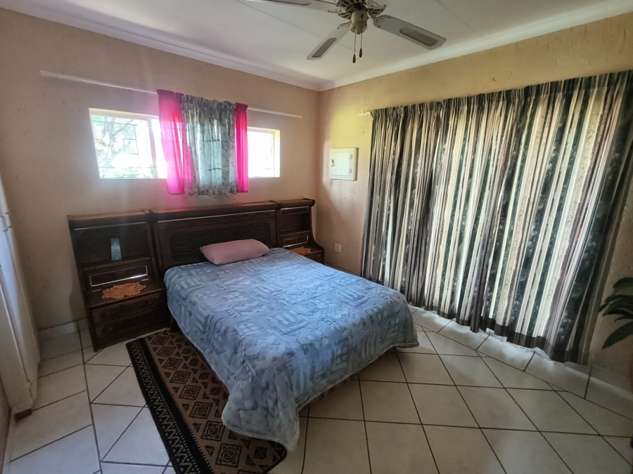 2 Bedroom Property for Sale in Swartruggens North West